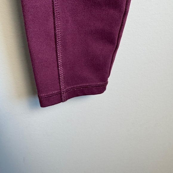 Danskin Women's Athletic‎ Yoga Legging Wine Large Athleisure Activewear Pants - Picture 2 of 13